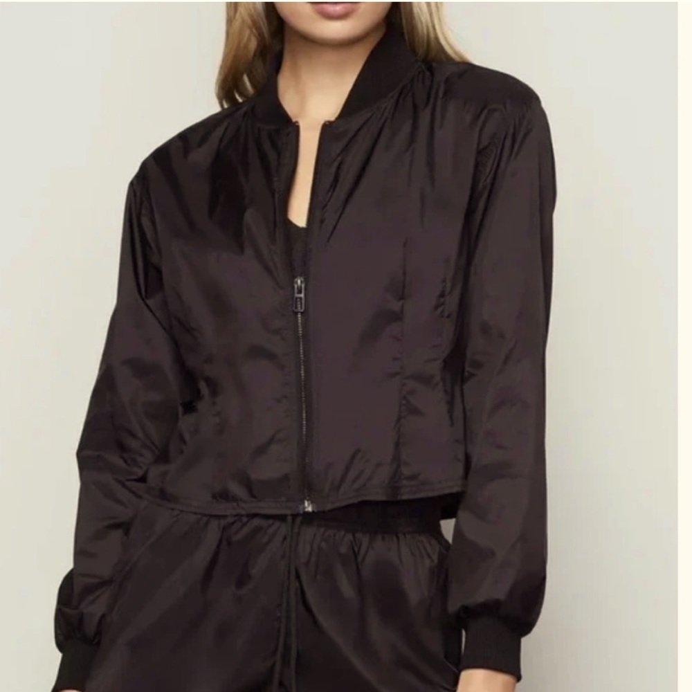 NWT Good American sheet black pleat jacket size 0